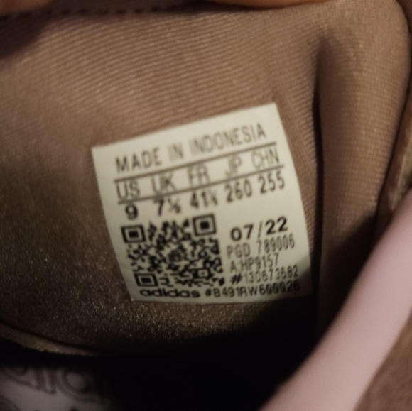 Adidas Retropy E5 Maroon Women's - Picture 5 of 5